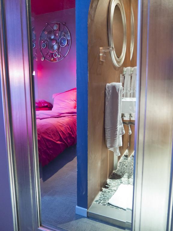 Hotel Au Fil De L'Eau - La Malate Besancon Room photo